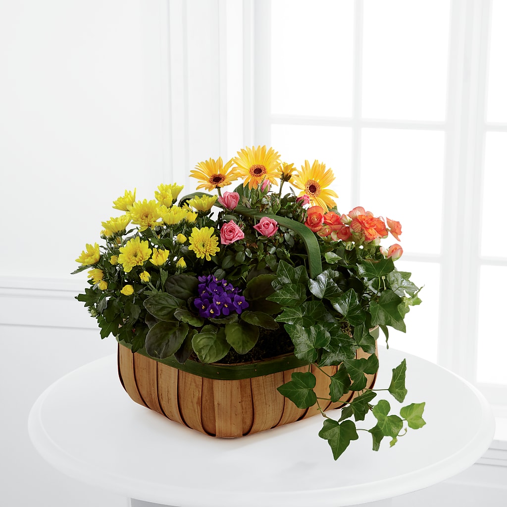 Gentle Blossoms Basket – The Pink Petal, Pierre SD