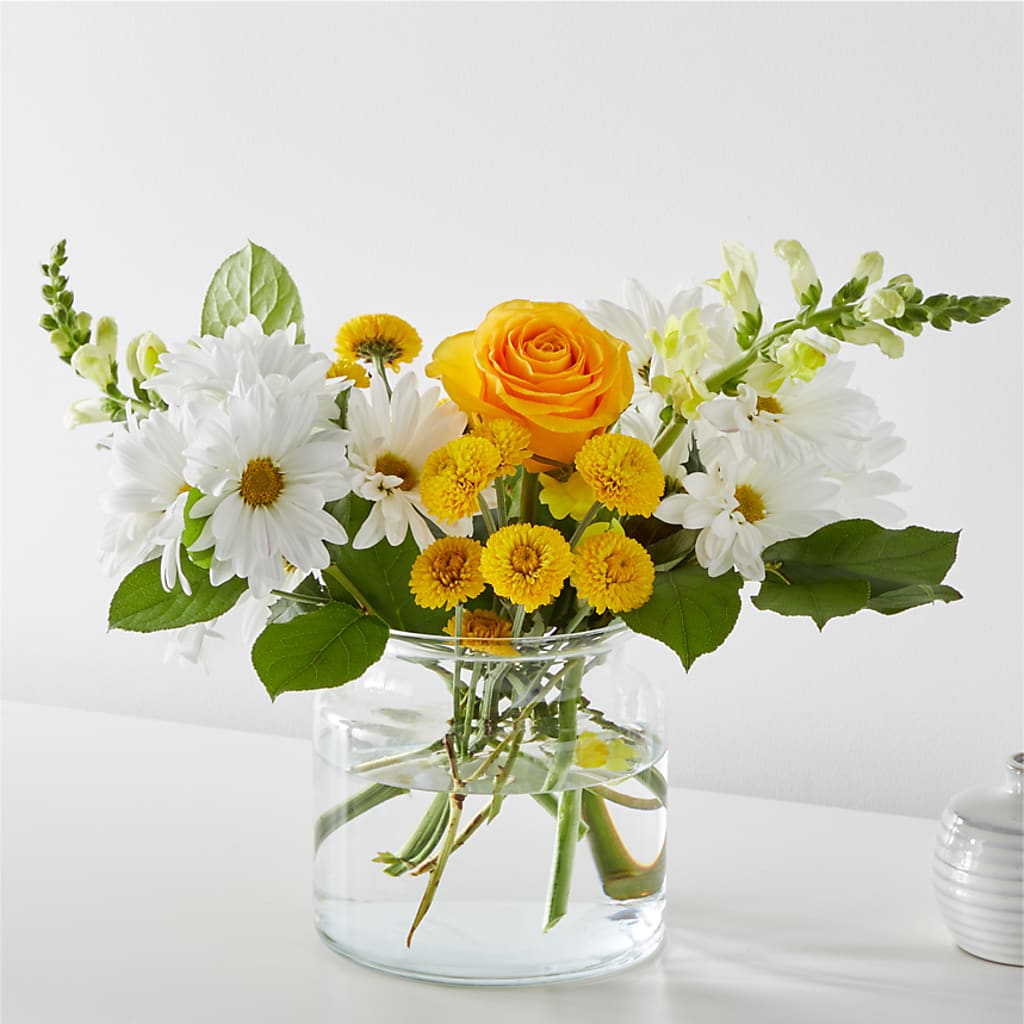 Sun Salutation Bouquet – The Pink Petal, Pierre SD