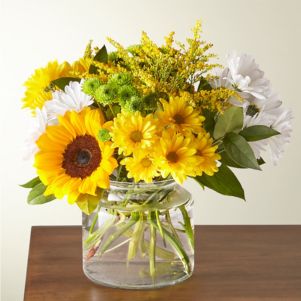 Hello Sunshine Bouquet – The Pink Petal, Pierre SD