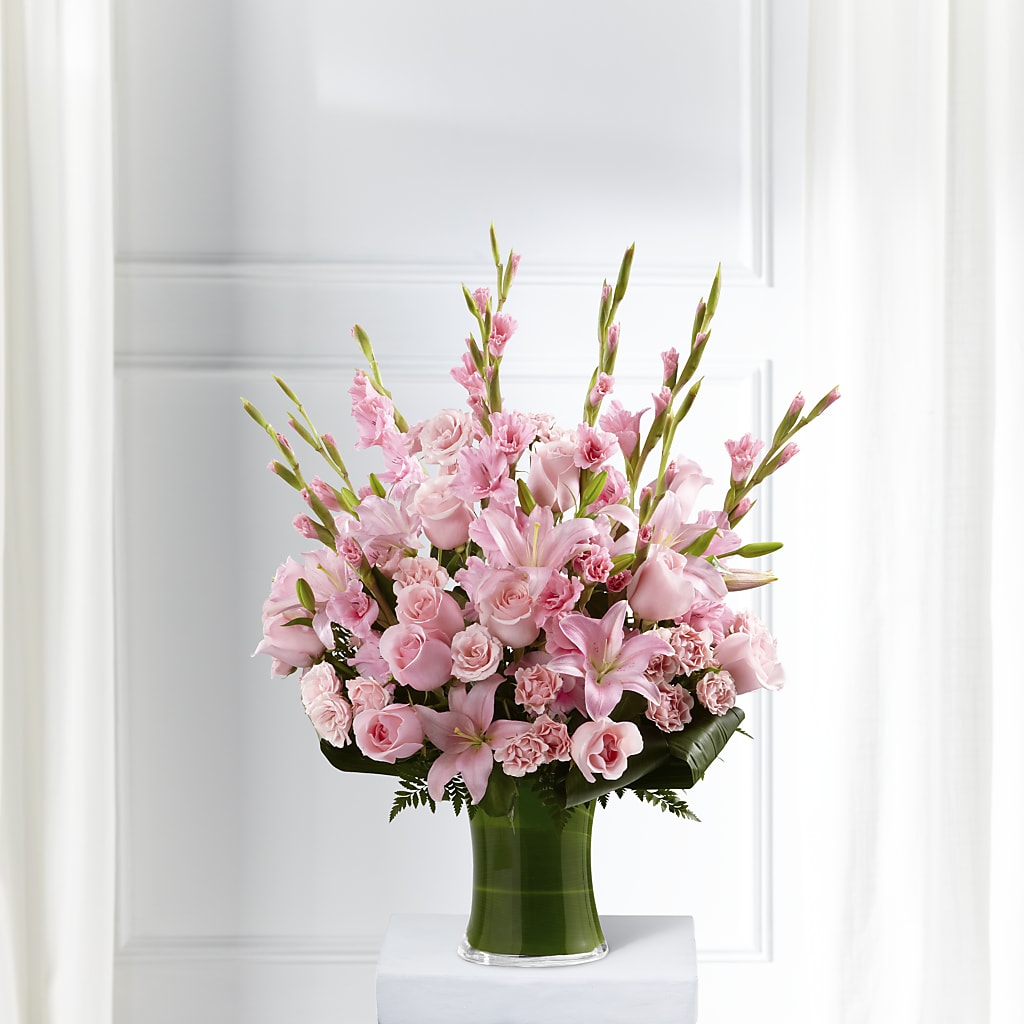 Lovely Tribute Bouquet – The Pink Petal, Pierre SD