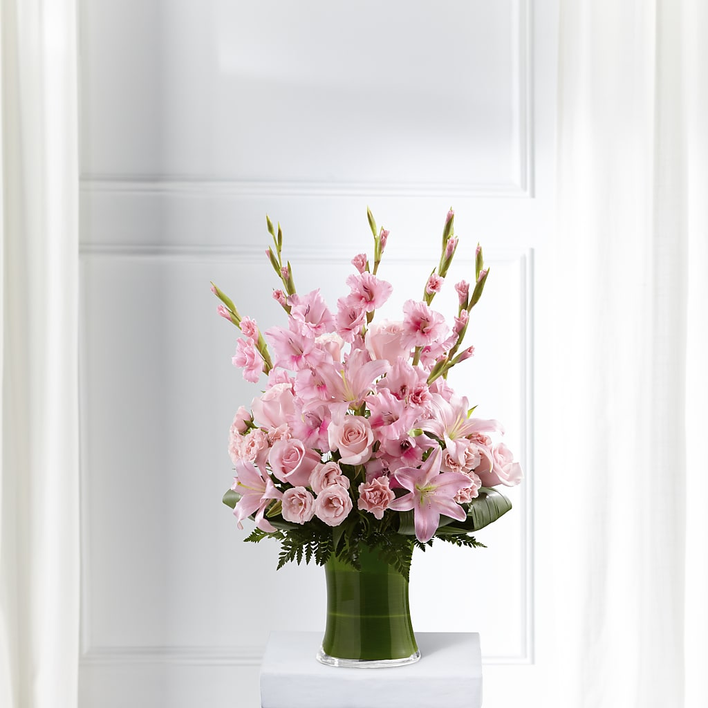 Lovely Tribute Bouquet – The Pink Petal, Pierre SD