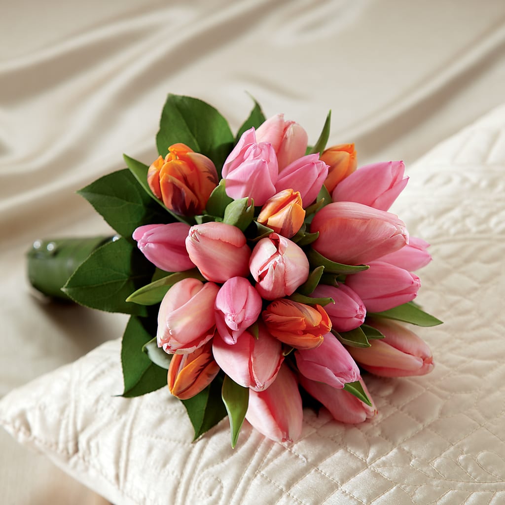 Embraceable Bouquet – The Pink Petal, Pierre SD
