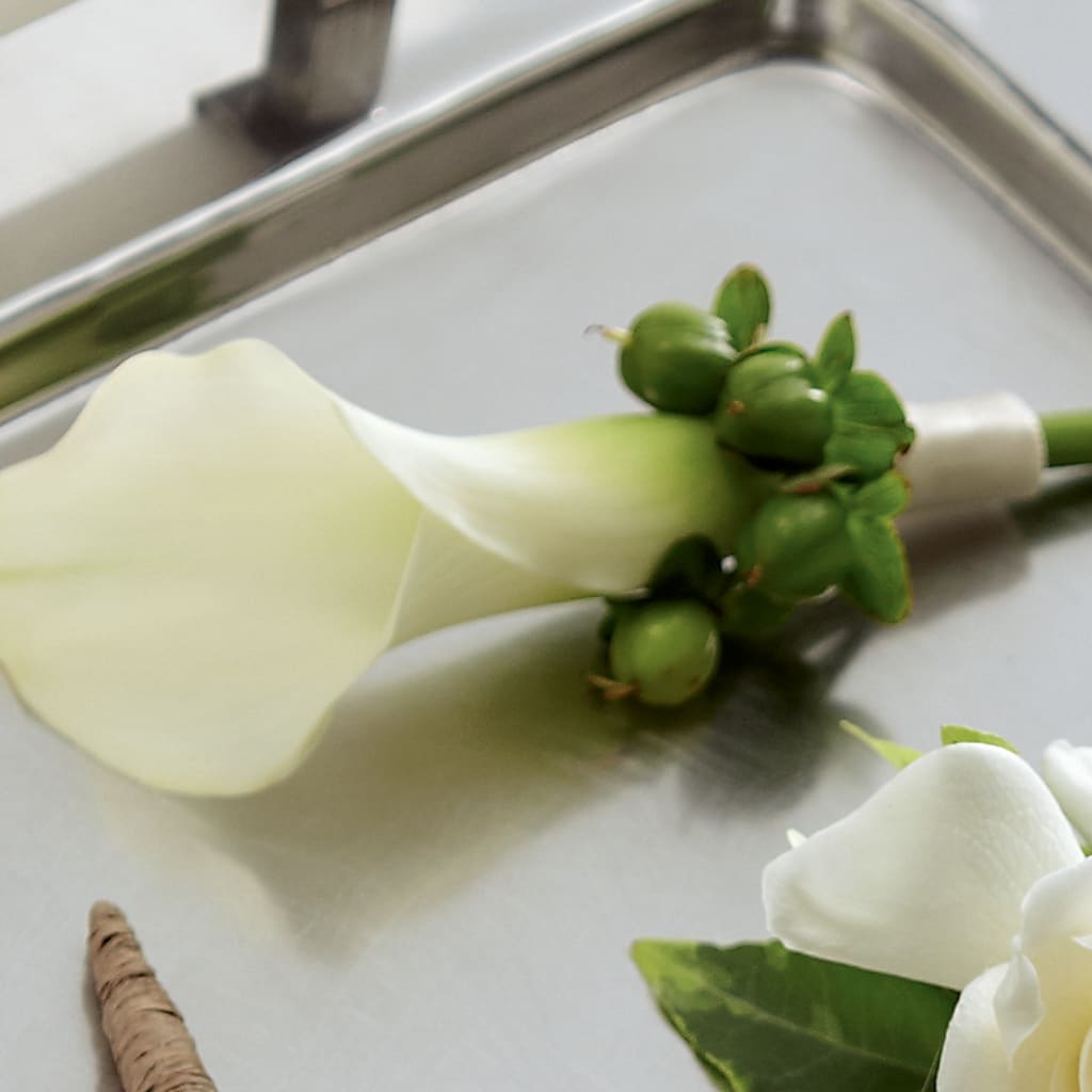 White Calla Boutonniere – The Pink Petal, Pierre SD