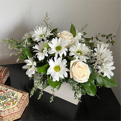 Fresh Linen Box Bouquet –  The Pink Petal, Pierre SD