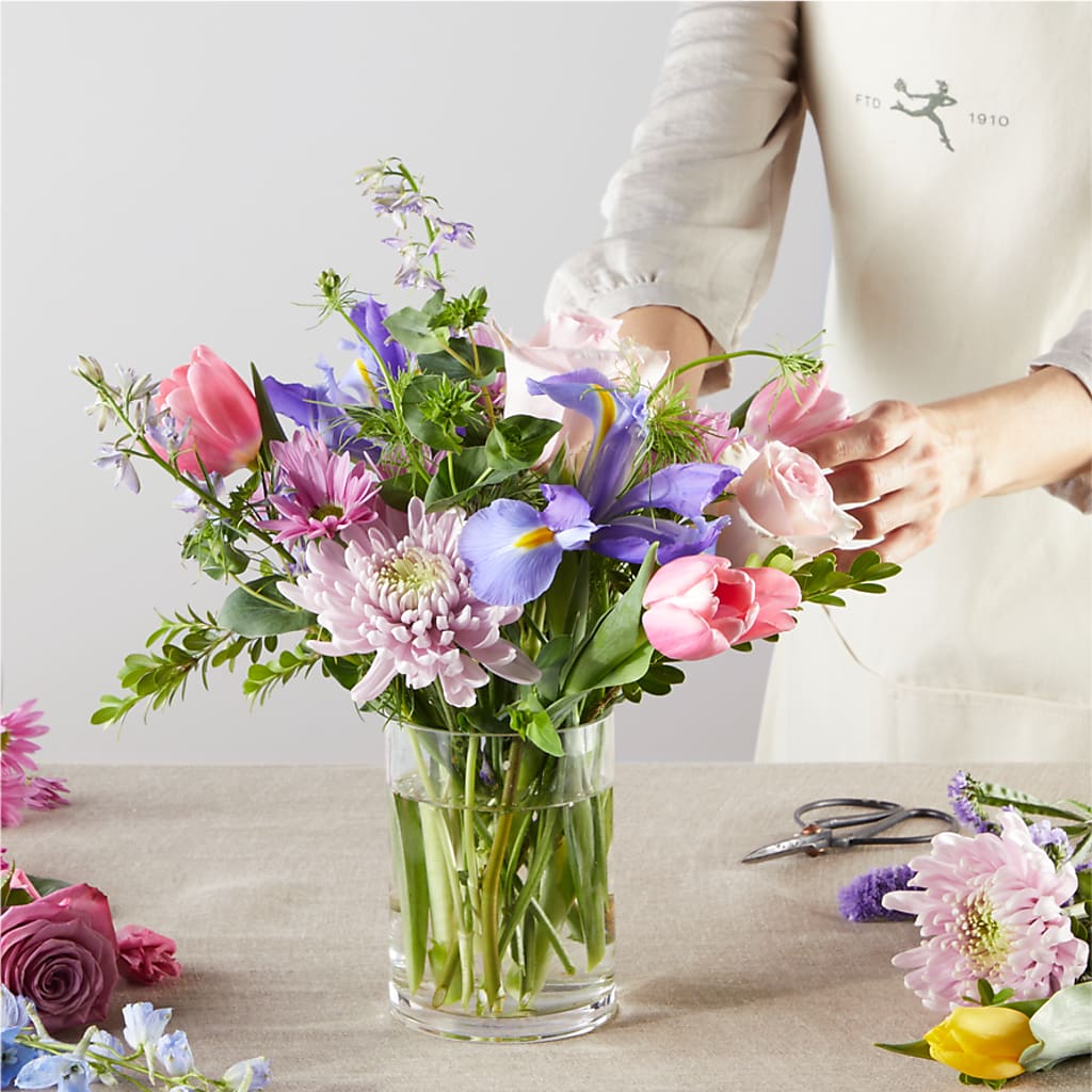 Pastel Tradition - A Florist Original –  The Pink Petal, Pierre SD