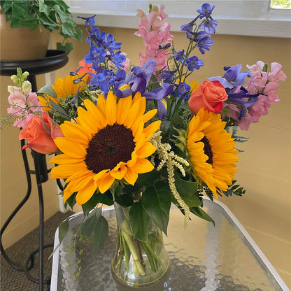 Rays of Life Bouquet –  The Pink Petal, Pierre SD