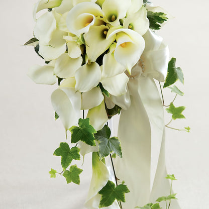 White Chapel Bouquet –  The Pink Petal, Pierre SD